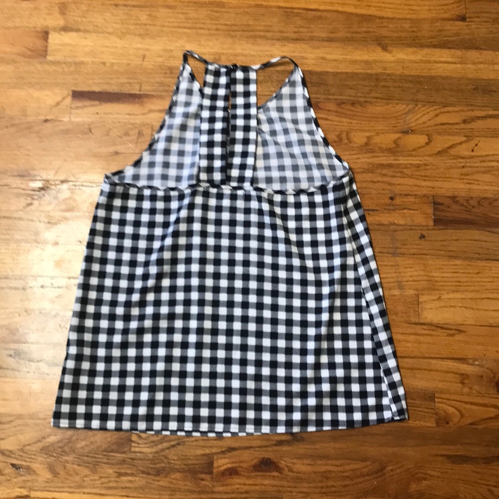 Checkered Tank Top - Picture 3 of 4